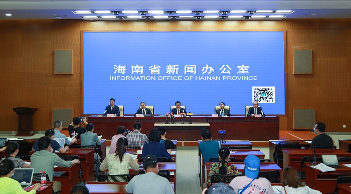 BFA Hainan-theme sideline forums to promote cooperation