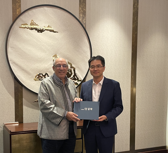 Morocco Ambassador Visits Hainan