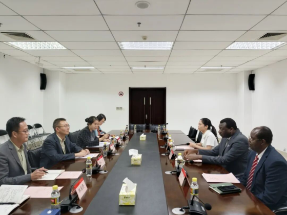 Zambian Consul General in Guangzhou Visits Hainan