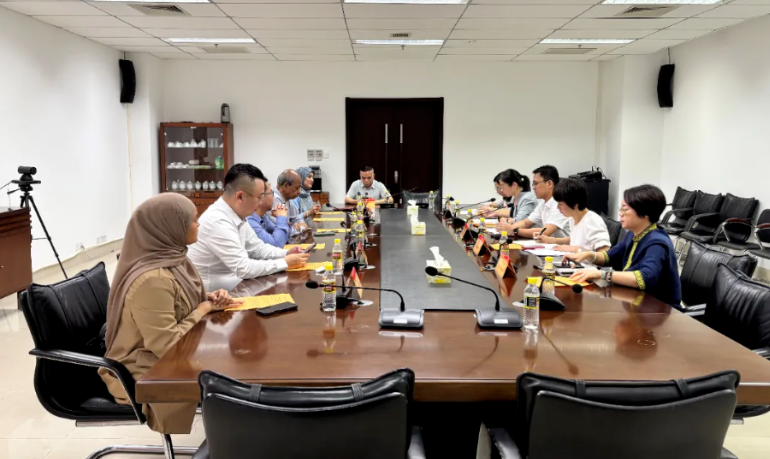 Malaysia-China Friendship Association Delegation Visits Hainan
